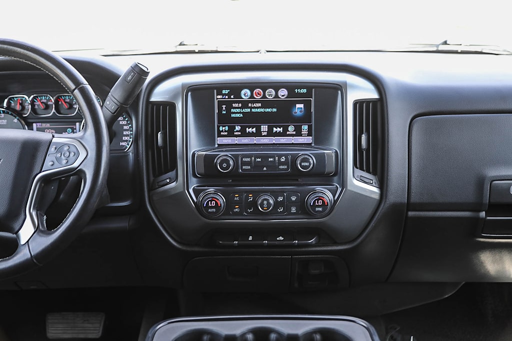 Thumbnail: 2018 Chevrolet Silverado 1500 - 12