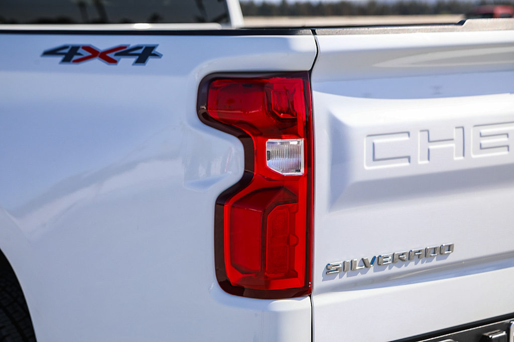 Thumbnail: 2022 Chevrolet Silverado 1500 - 19