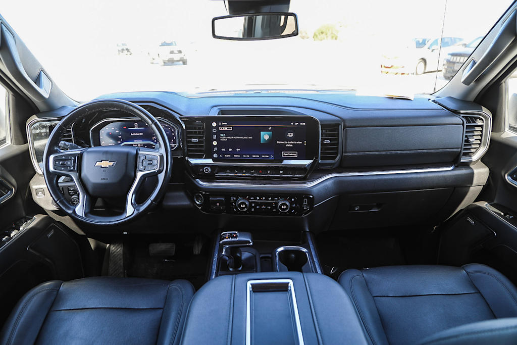 Thumbnail: 2022 Chevrolet Silverado 1500 - 2