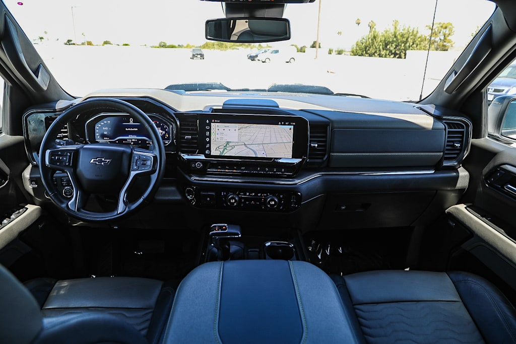 Thumbnail: 2025 Chevrolet Silverado 1500 - 2