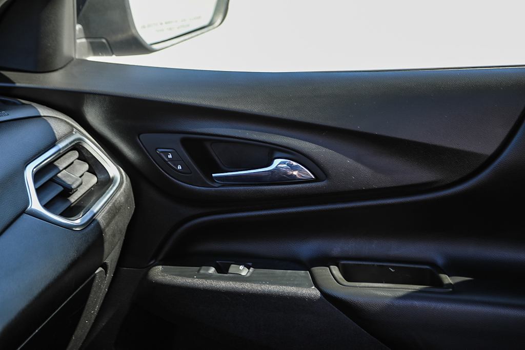 Thumbnail: 2019 Chevrolet Equinox - 23