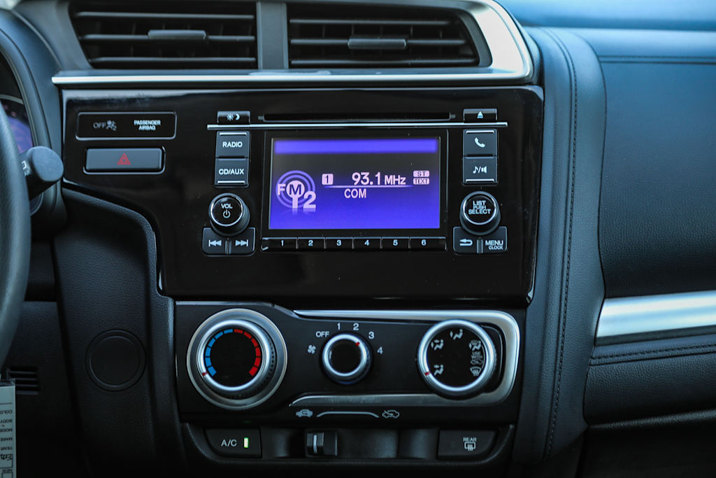 2015 Honda Fit LX 13