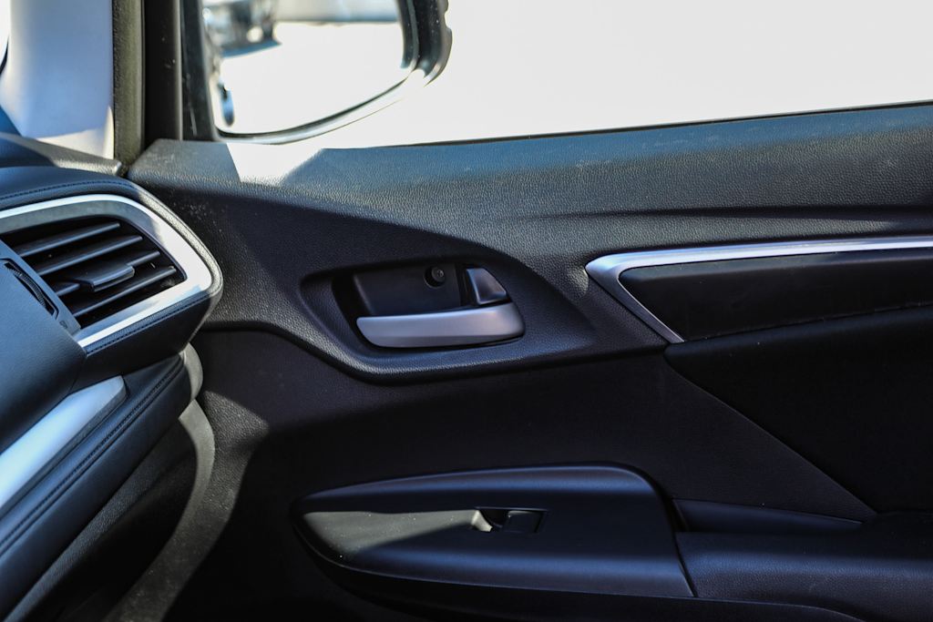 2015 Honda Fit LX 24