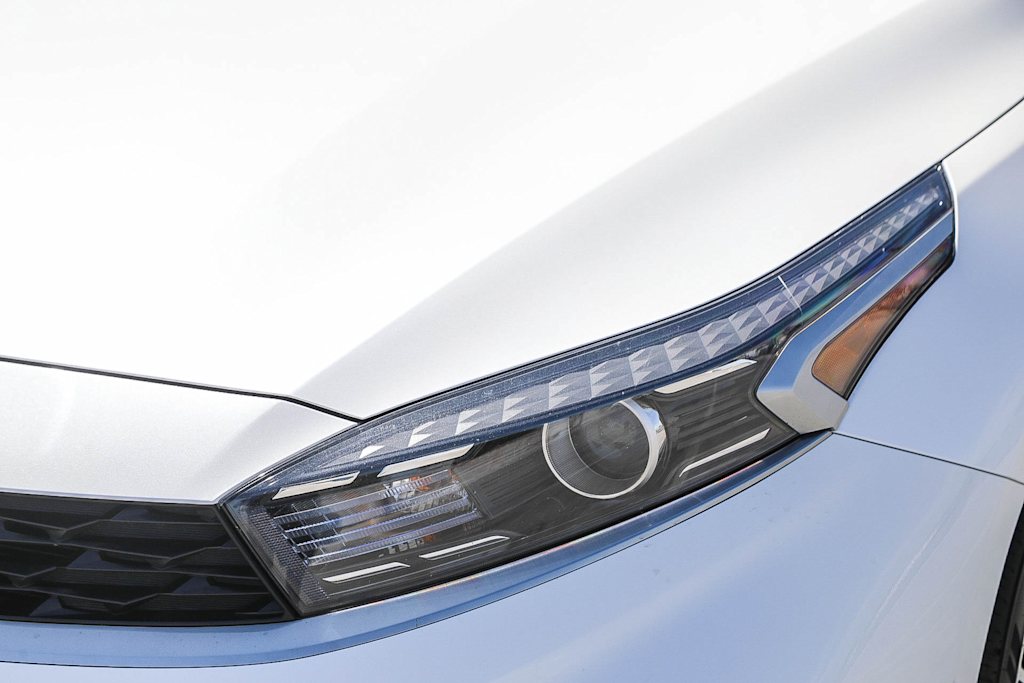 Thumbnail: 2023 Kia Forte - 19