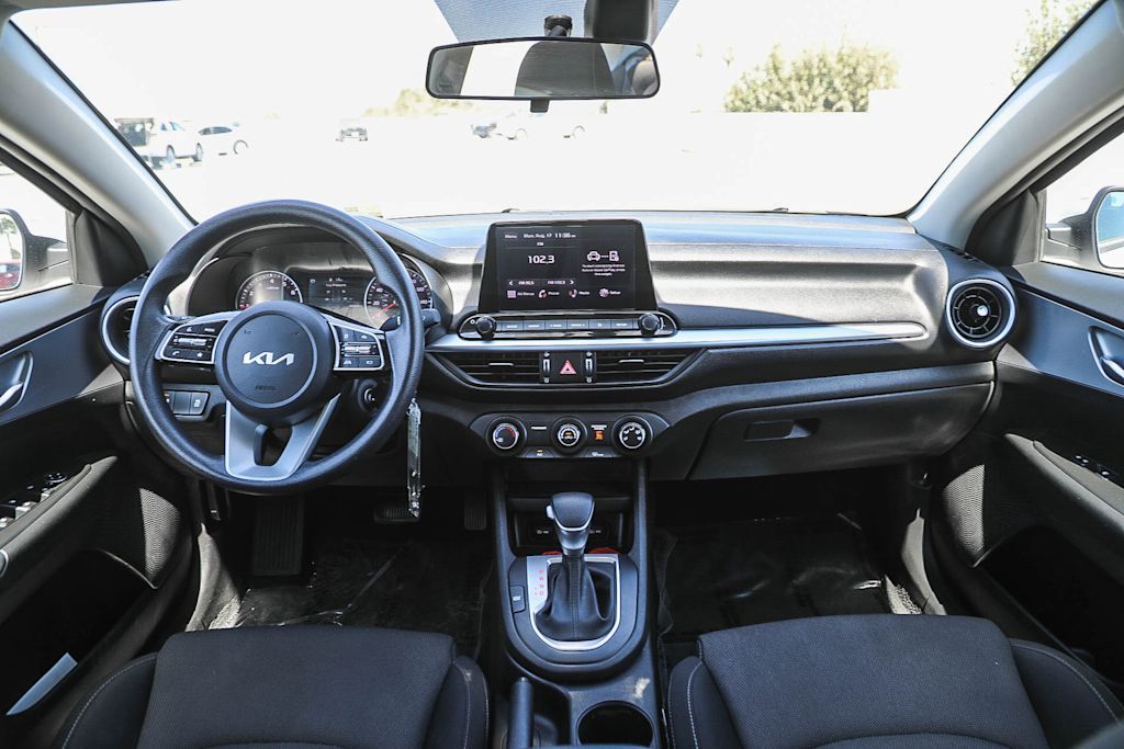 Thumbnail: 2023 Kia Forte - 2