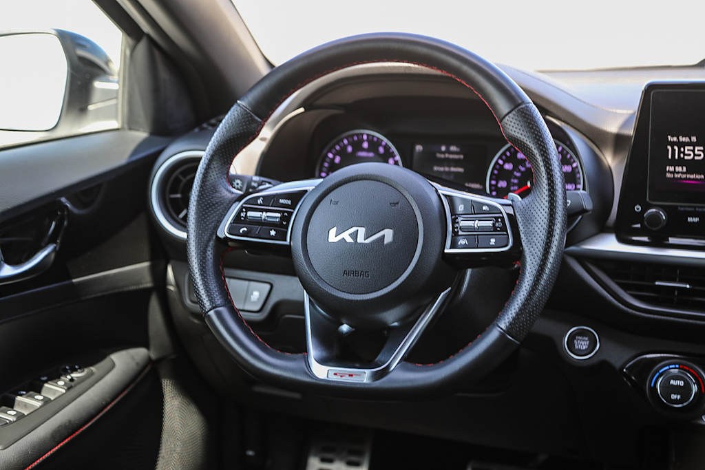 Thumbnail: 2023 Kia Forte - 12