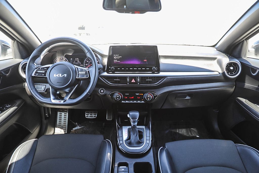 Thumbnail: 2023 Kia Forte - 2