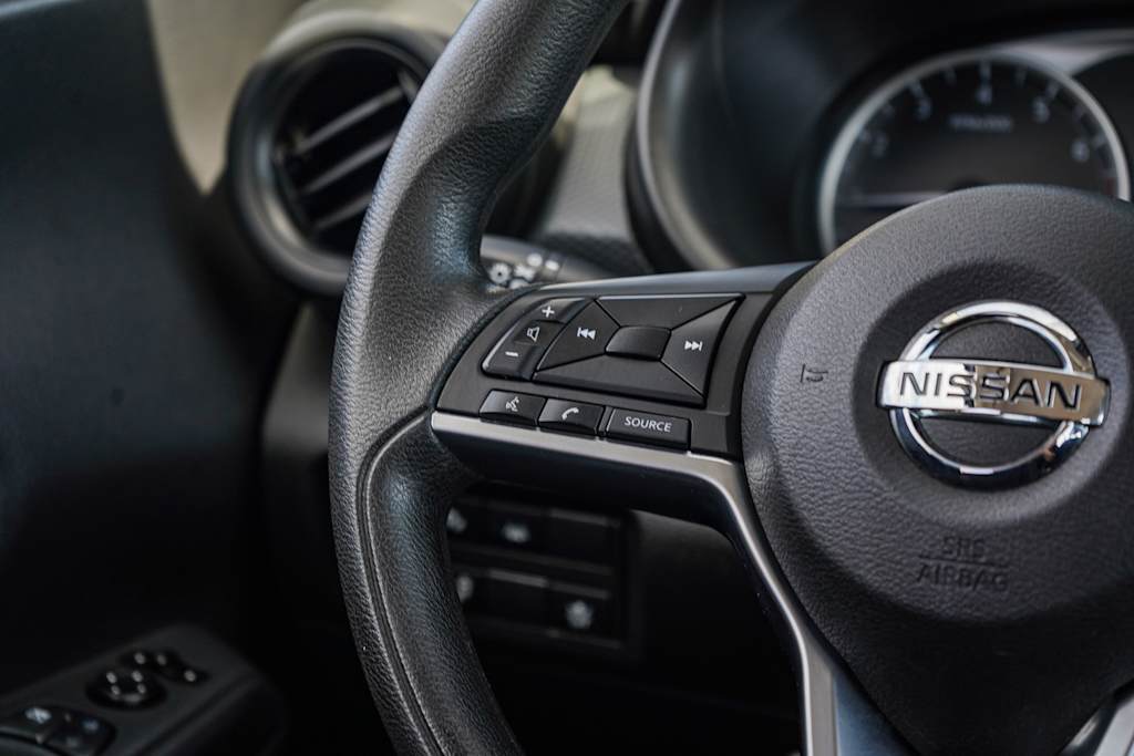 Thumbnail: 2021 Nissan Kicks - 23
