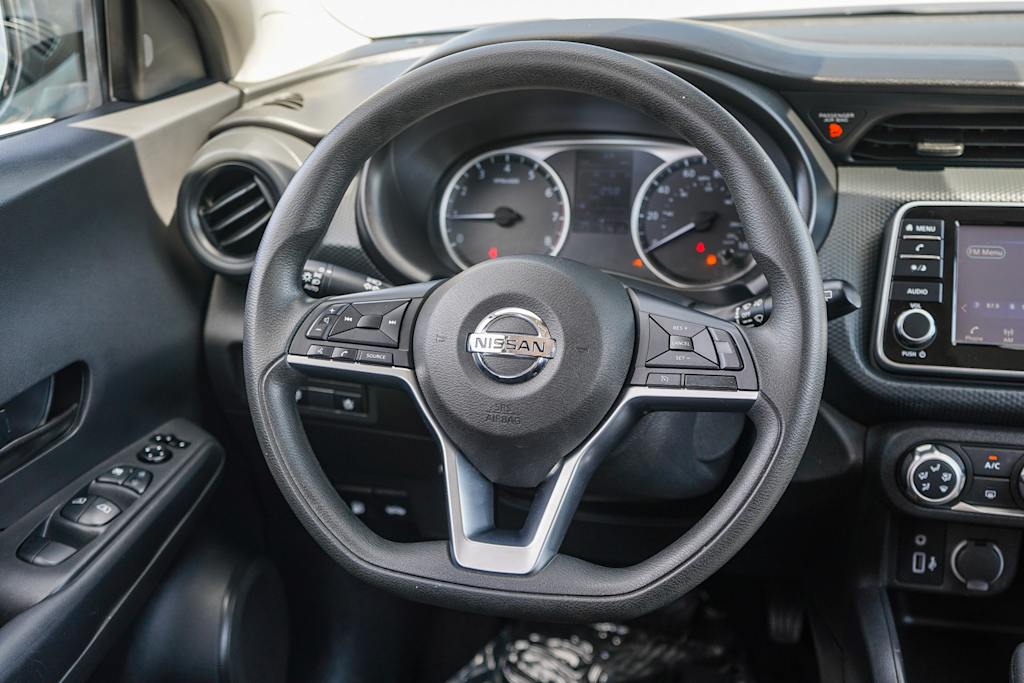 Thumbnail: 2021 Nissan Kicks - 9