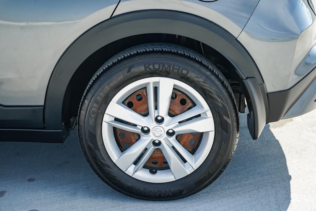 Thumbnail: 2021 Nissan Kicks - 21