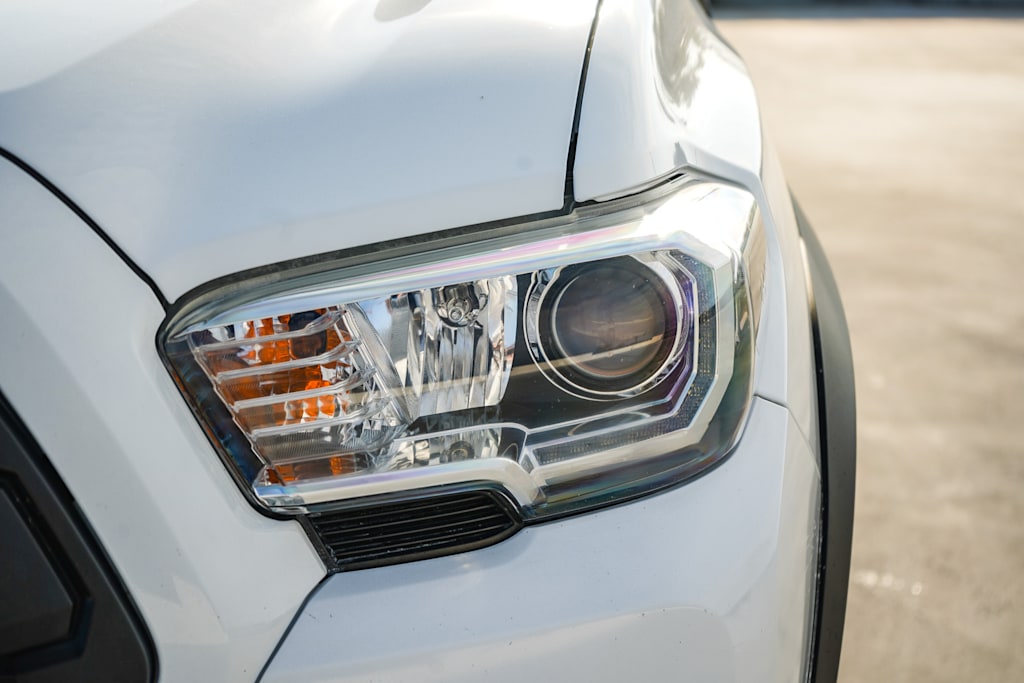 2017 Toyota Tacoma TRD Sport 21