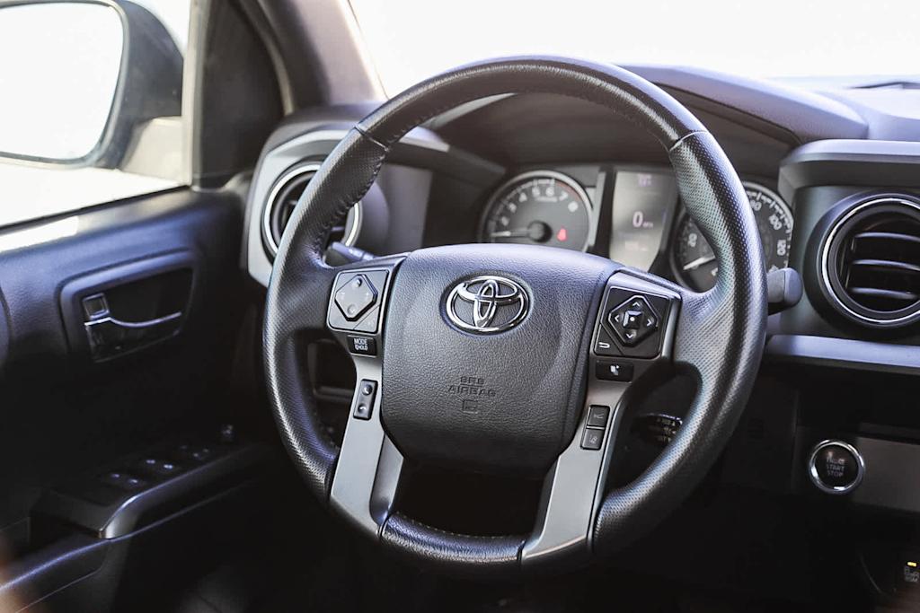 2019 Toyota Tacoma TRD Sport 12