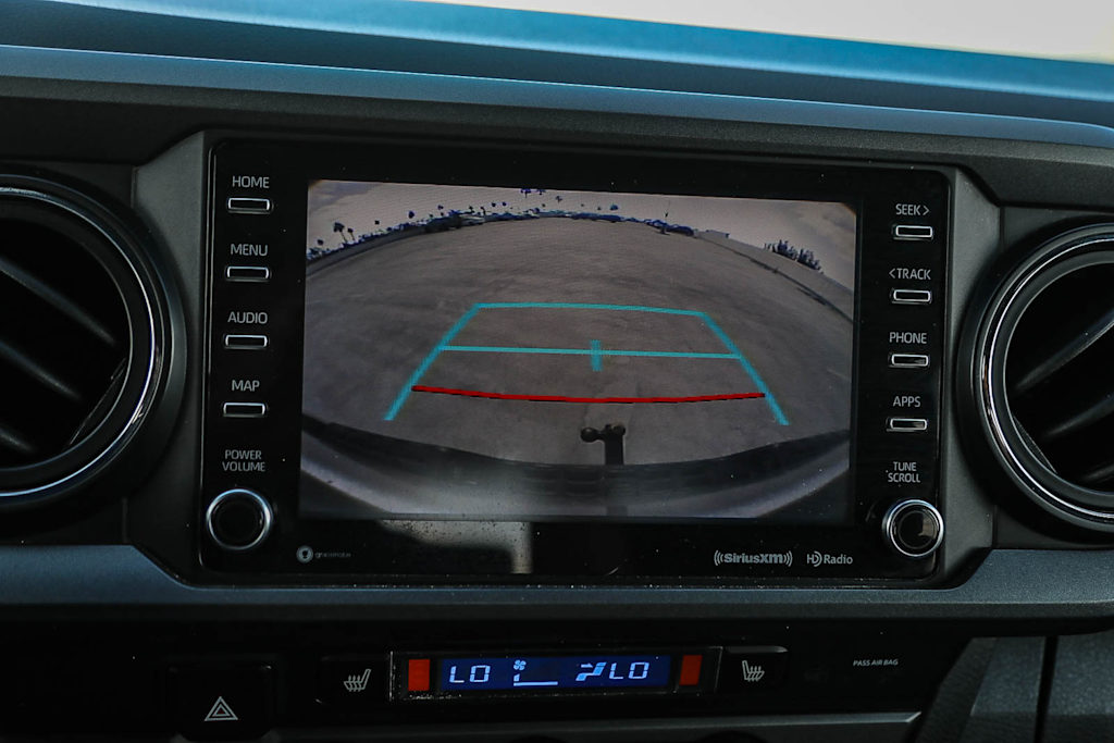 Thumbnail: 2020 Toyota Tacoma - 25