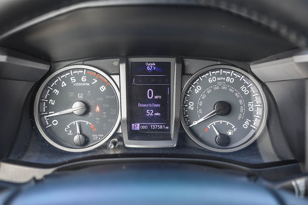 Thumbnail: 2020 Toyota Tacoma - 15