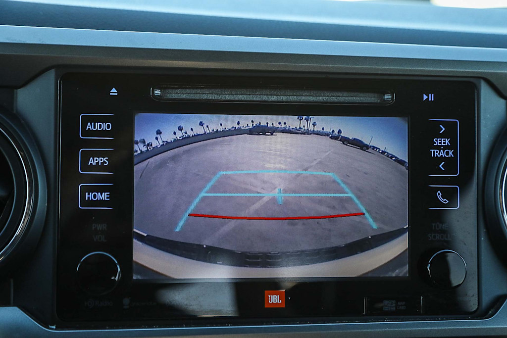 Thumbnail: 2017 Toyota Tacoma - 24