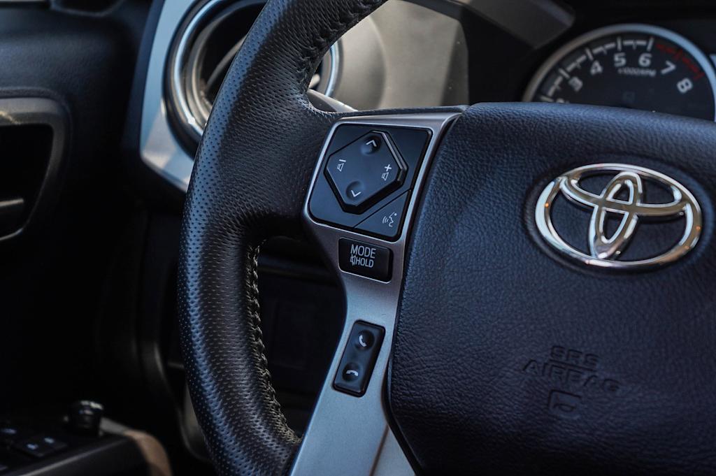 Thumbnail: 2021 Toyota Tacoma - 24