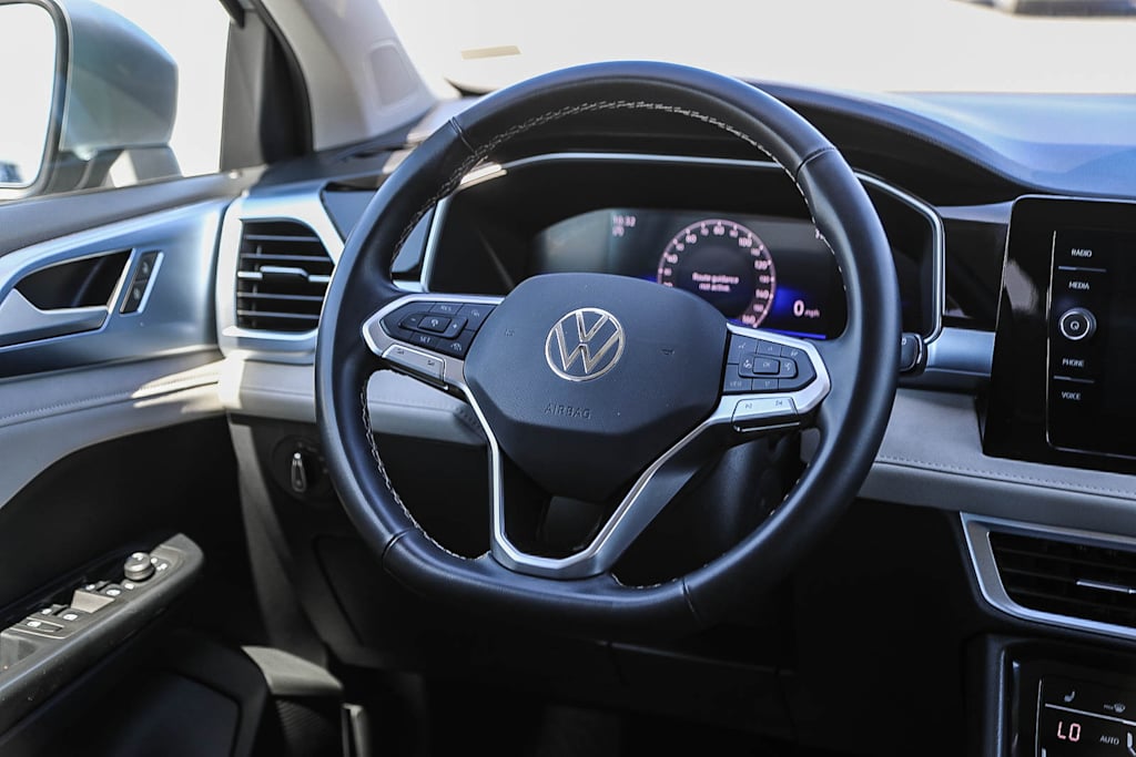 Thumbnail: 2025 Volkswagen Taos - 12