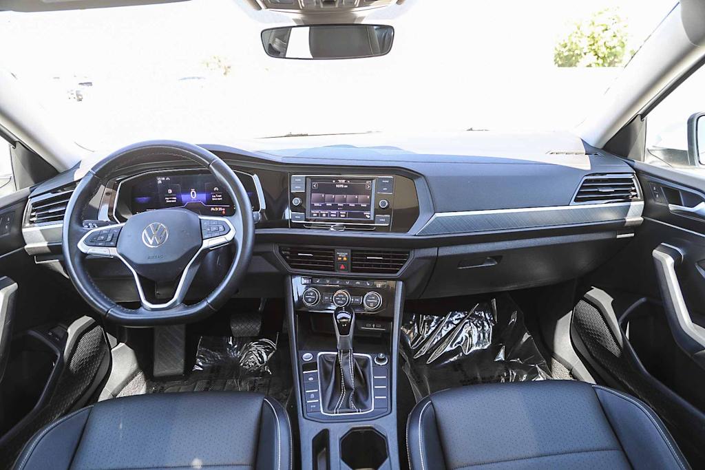 Thumbnail: 2023 Volkswagen Jetta - 2