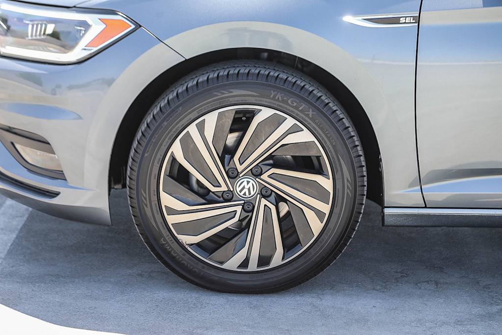 Thumbnail: 2019 Volkswagen Jetta - 6