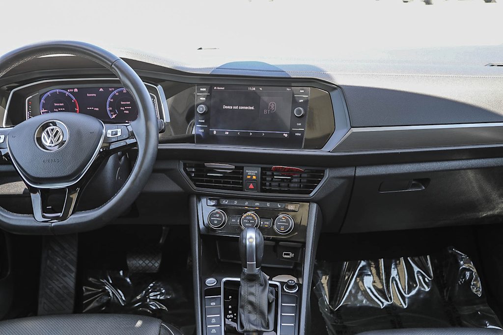 Thumbnail: 2019 Volkswagen Jetta - 8