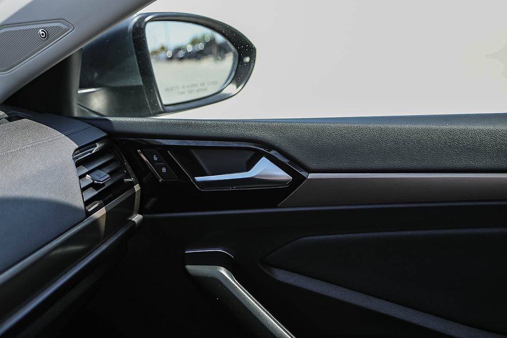 Thumbnail: 2019 Volkswagen Jetta - 23