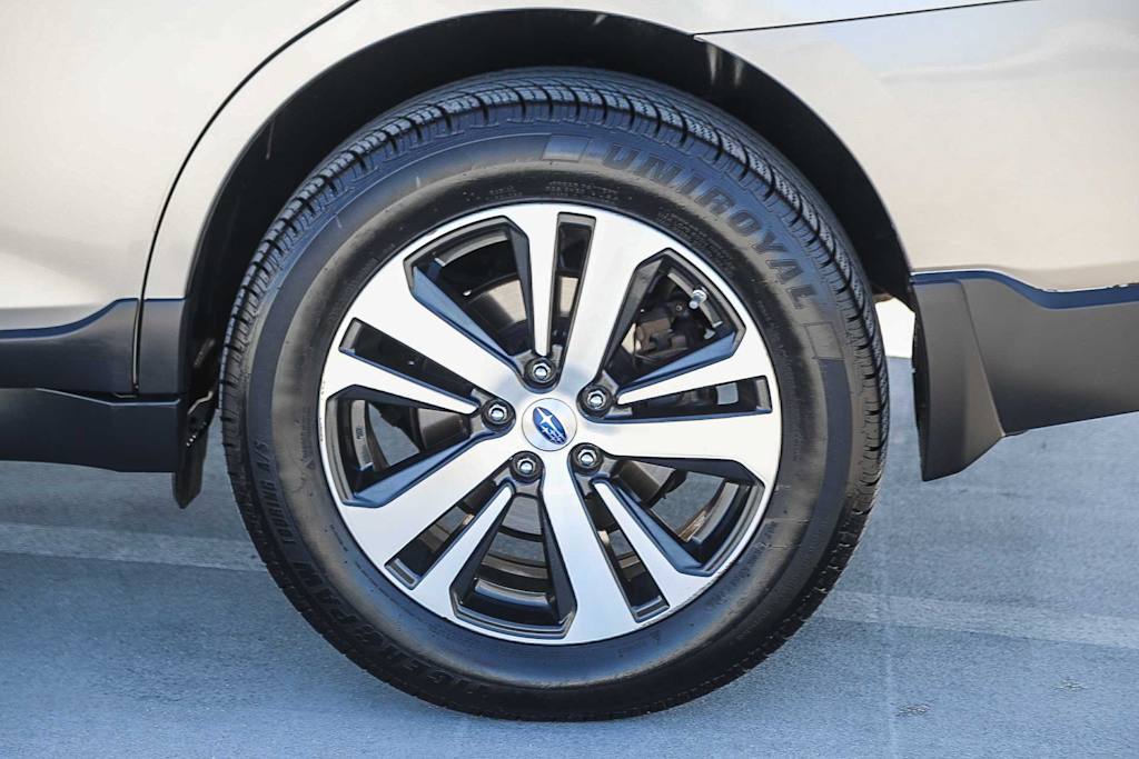 Thumbnail: 2018 Subaru Outback - 21