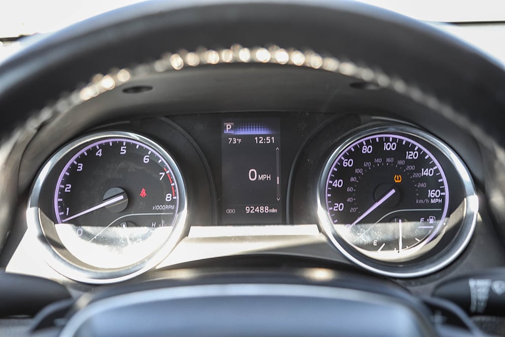 Thumbnail: 2019 Toyota Camry - 15