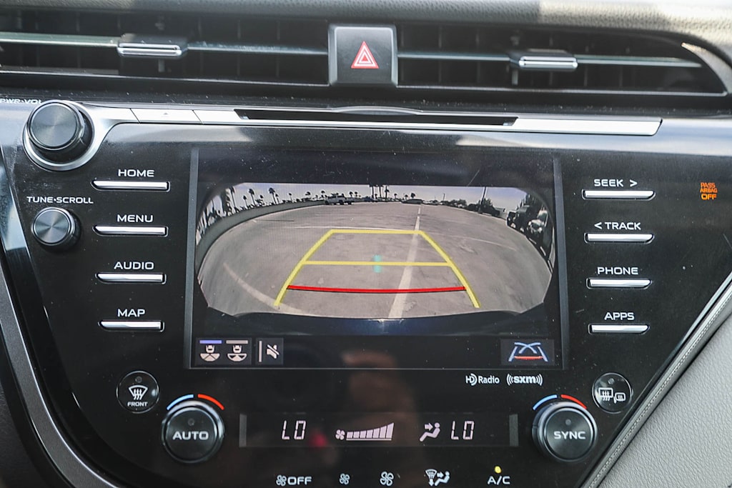 Thumbnail: 2019 Toyota Camry - 23