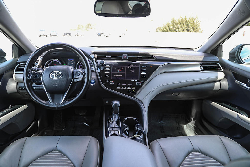 Thumbnail: 2019 Toyota Camry - 2