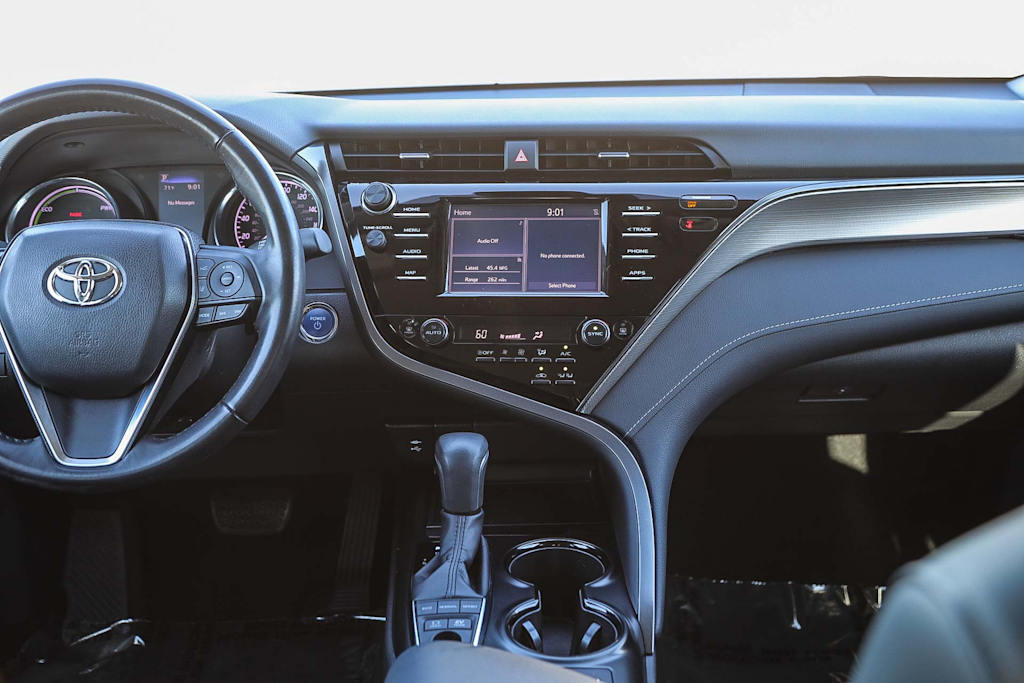 Thumbnail: 2019 Toyota Camry - 8