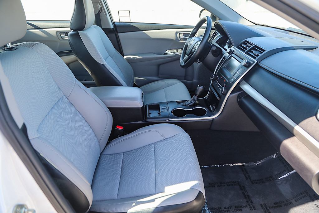 Thumbnail: 2016 Toyota Camry - 9