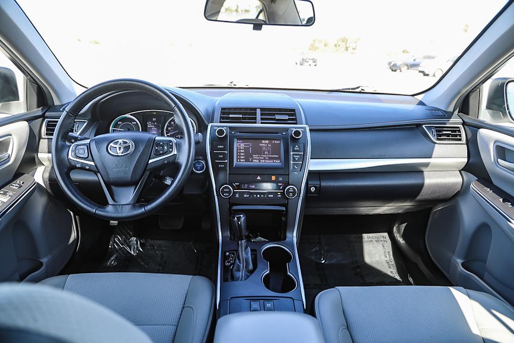 Thumbnail: 2016 Toyota Camry - 2