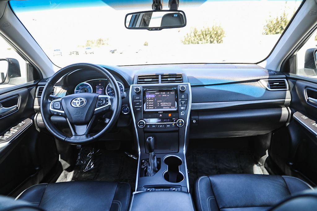 Thumbnail: 2016 Toyota Camry - 2