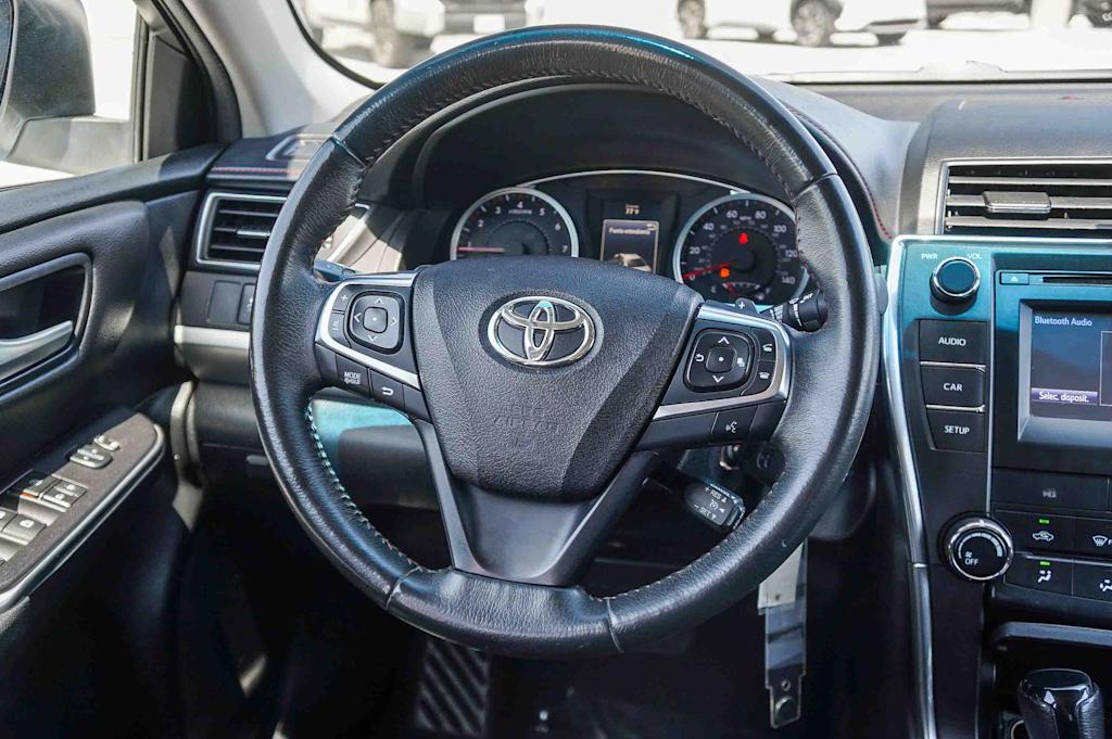 Thumbnail: 2017 Toyota Camry - 13