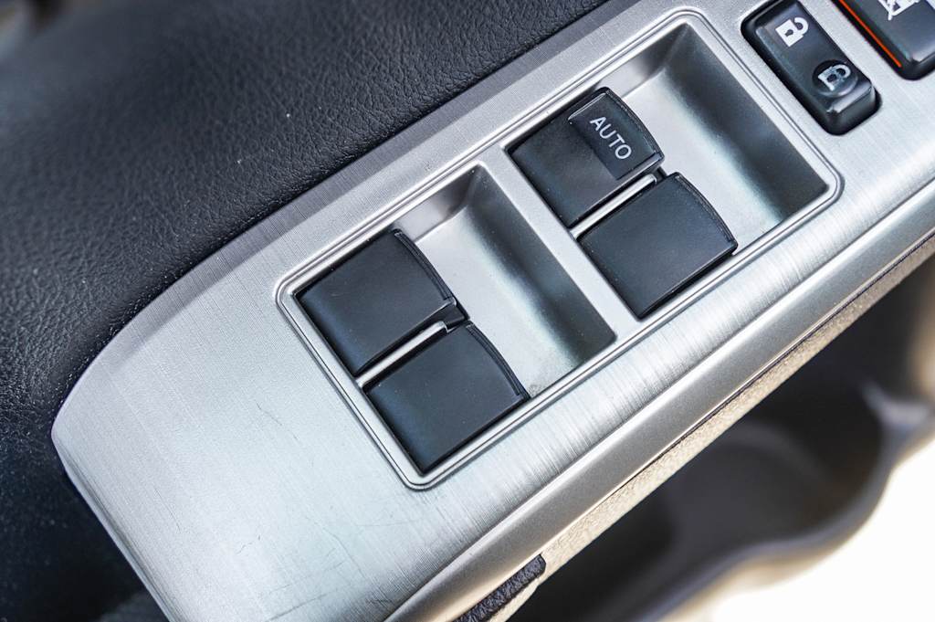 Thumbnail: 2014 Toyota Camry - 26