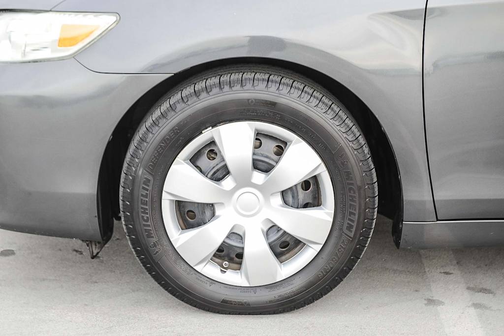 Thumbnail: 2010 Toyota Camry - 6