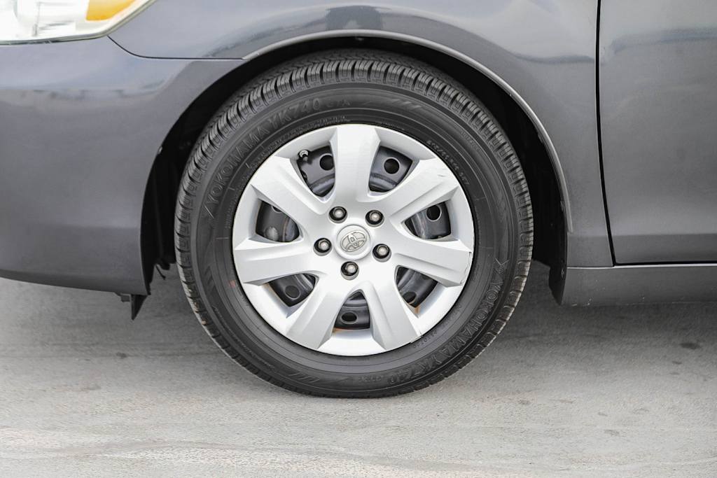 Thumbnail: 2010 Toyota Camry - 6