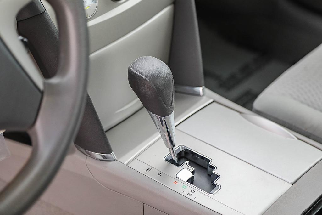 Thumbnail: 2010 Toyota Camry - 12