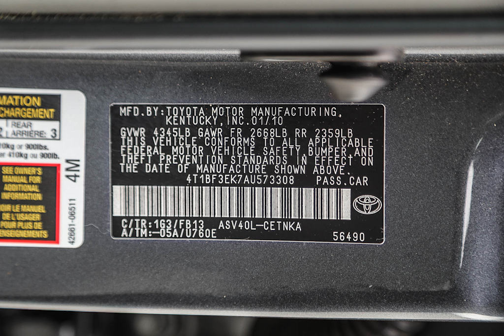 Thumbnail: 2010 Toyota Camry - 16