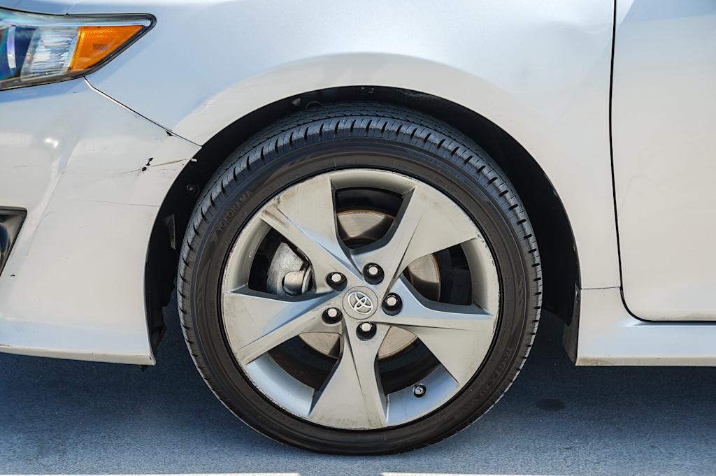 Thumbnail: 2012 Toyota Camry - 7