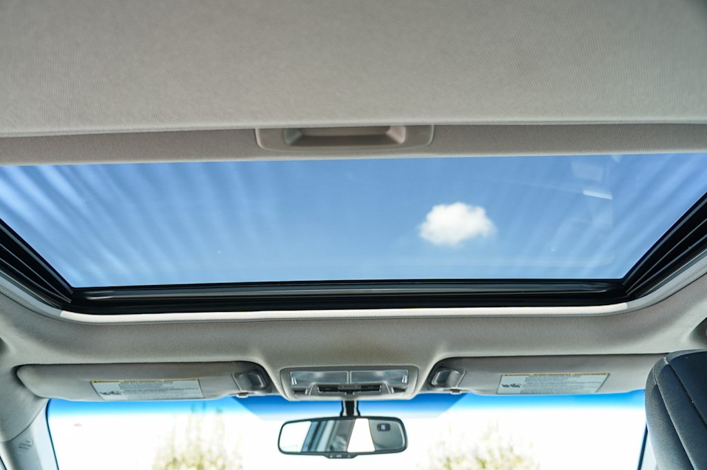 Thumbnail: 2012 Toyota Camry - 26