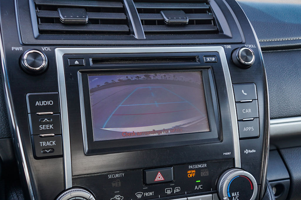 Thumbnail: 2012 Toyota Camry - 30