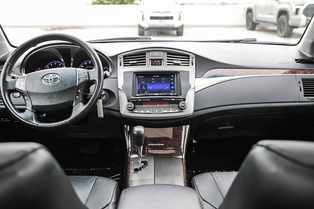 Thumbnail: 2012 Toyota Avalon - 8