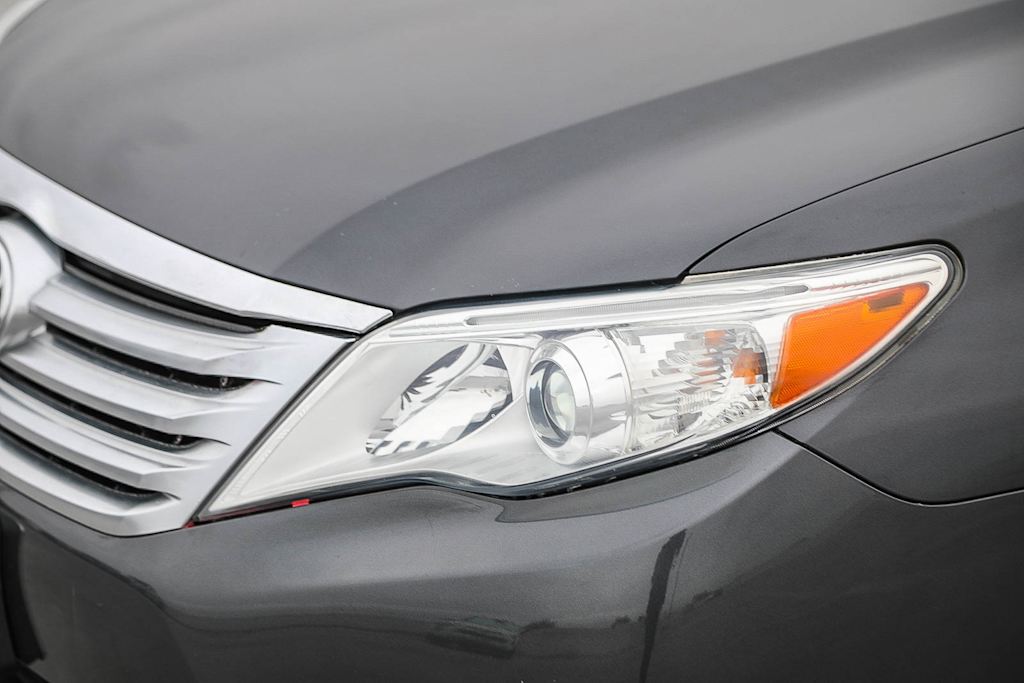 Thumbnail: 2012 Toyota Avalon - 19