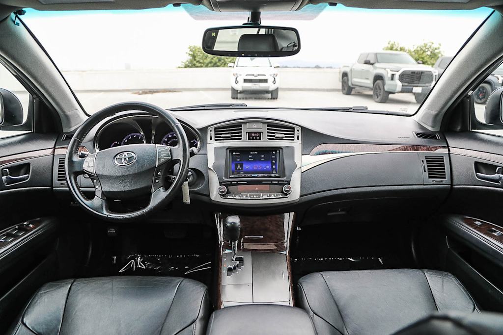 Thumbnail: 2012 Toyota Avalon - 2