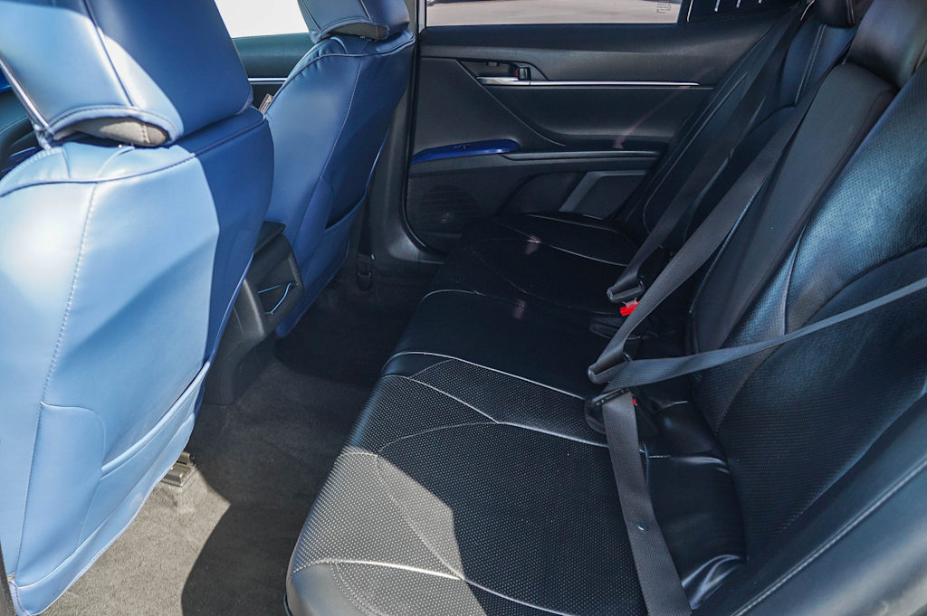 Thumbnail: 2020 Toyota Camry - 12