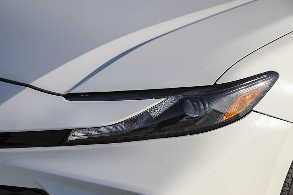 Thumbnail: 2025 Toyota Camry - 19