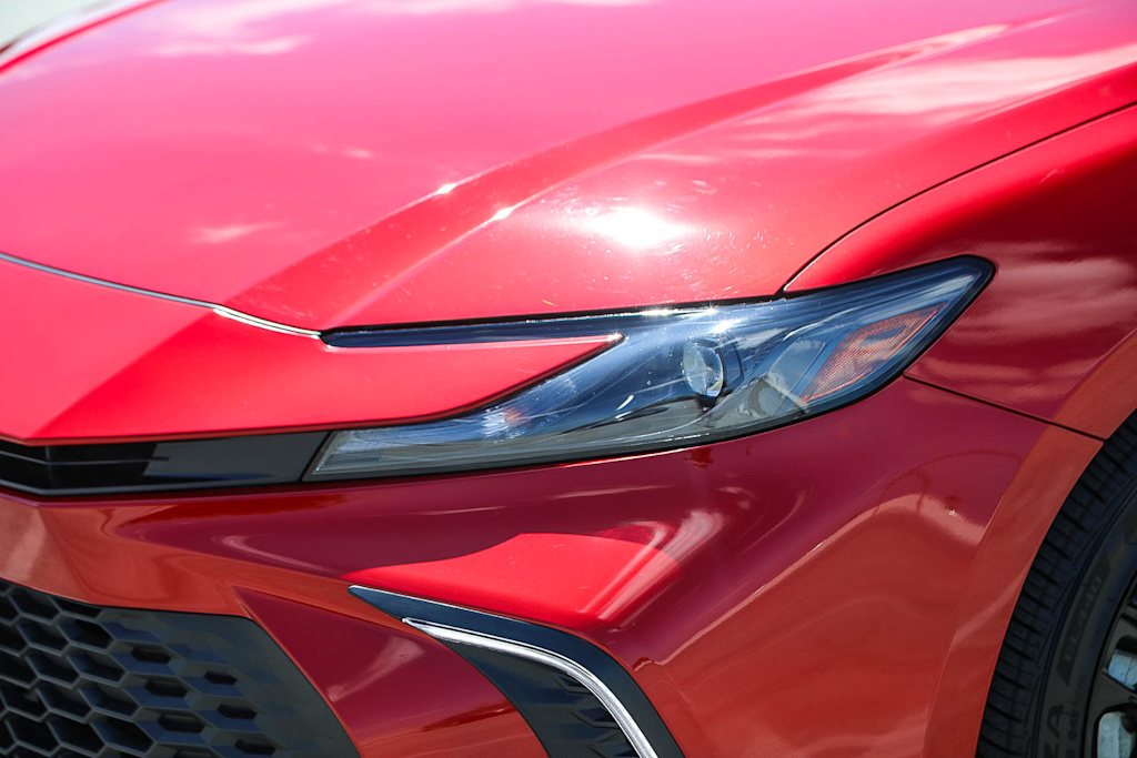 Thumbnail: 2026 Toyota Camry - 19