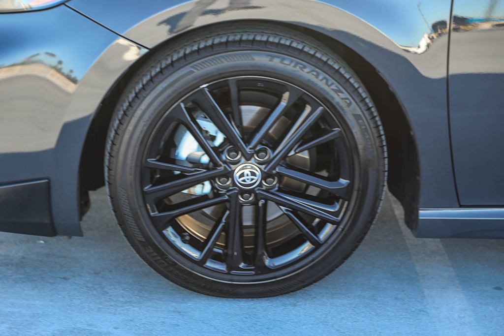 Thumbnail: 2025 Toyota Camry - 6