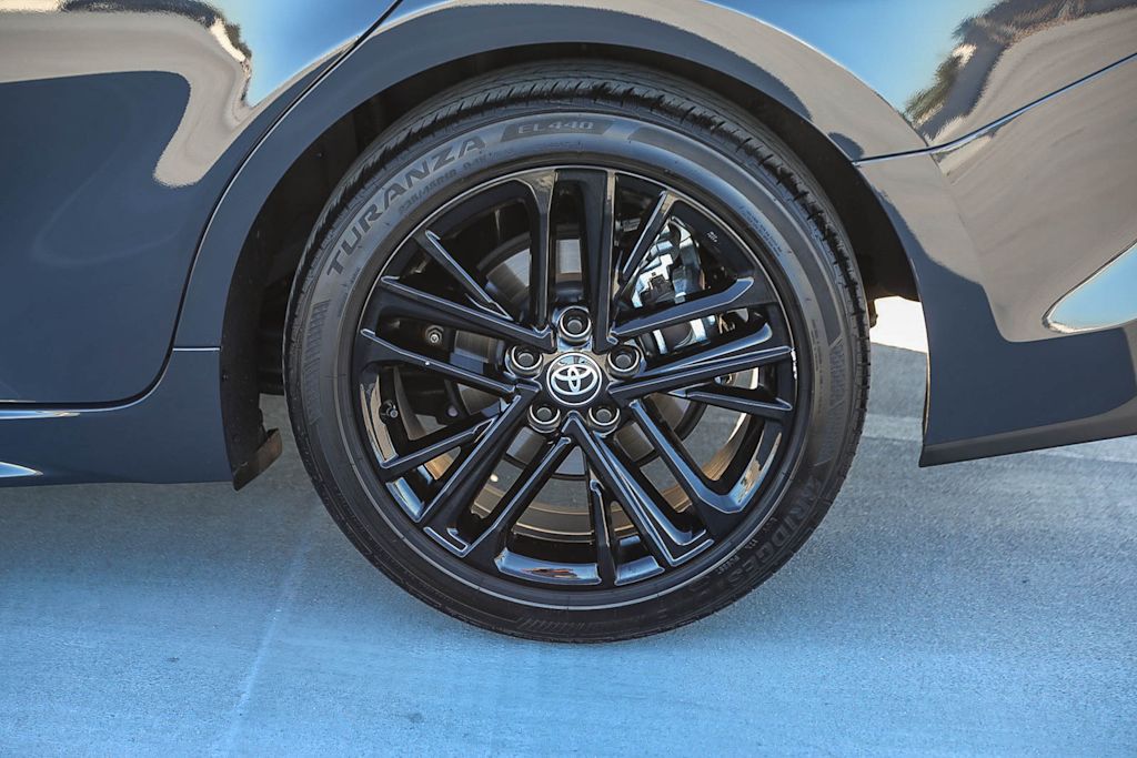 Thumbnail: 2025 Toyota Camry - 22